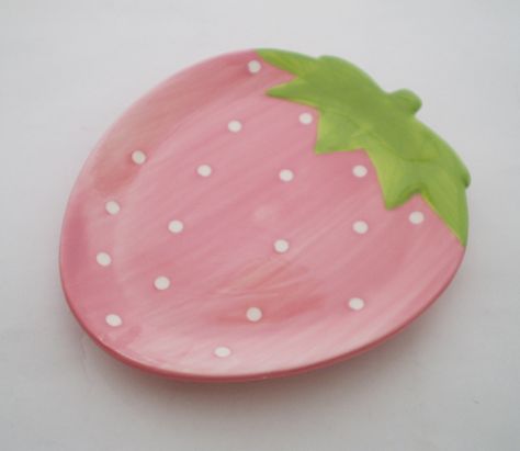 Explore icecream_drops' photos on Flickr. icecream_drops has uploaded 4530 photos to Flickr. Wall Hanging Ideas, Clay Plates, Hanging Ideas, Diy Air Dry Clay, Air Dry Clay Projects, Paper Wall Hanging, Clay Diy Projects, Dish Plate, Tanah Liat