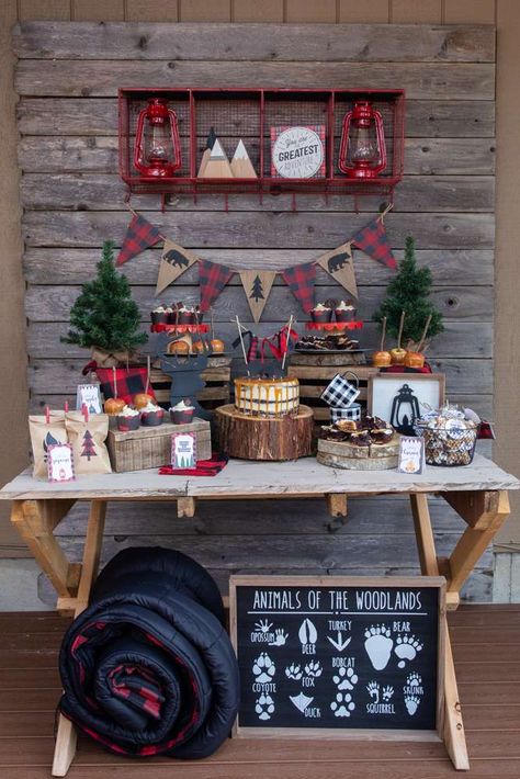 Kids Camping Birthday Party, Camping Birthday Party Ideas, Woodland Camping, Rustic Dessert Table, Camping Theme Birthday Party, Camping Theme Birthday, Lumberjack Birthday Party, Fishing Baby, Diy Dessert