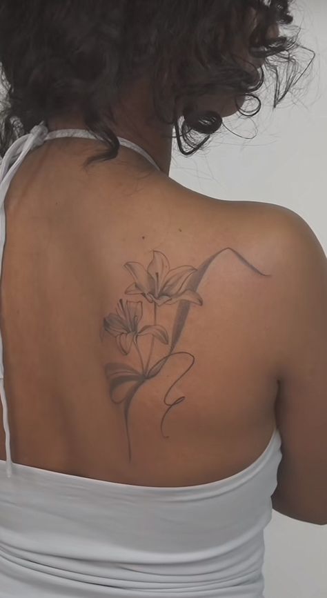 Lily Flower Tattoos, Basic Tattoos, Upper Back Tattoos, Cross Tattoos For Women, Small Pretty Tattoos, Back Of Shoulder Tattoo, Lily Tattoo, Stylist Tattoos, Dainty Tattoos