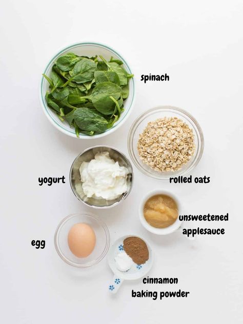 Spinach can be tricky to serve to babies. These green baby pancakes are super easy to make, healthy, and the perfect finger food for baby led weaning. Blw Tips, Pancakes With Yogurt, Finger Food For Baby, Baby Spinach Recipes, Applesauce Pancakes, Food For Baby, Green Pancakes, Blw Recipes, Food For Babies