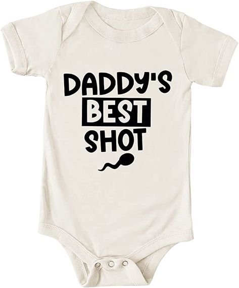 Baby Onies With Sayings, Funny Onesies For Boys, Newborn Onesie Ideas, Baby Onsie Designs, Baby Onsies Ideas Funny, Cute Onesies For Babies, Funny Newborn Onesies, Baby Shoe Crochet, Moods Condoms