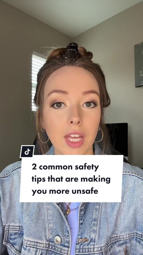 (1)You’ve definitely heard of these two safety tips that are actually mak... | TikTok Mak Tiktok, Safety Tips For Women, Womens Safety, Safety Tips, Accounting, Quick Saves