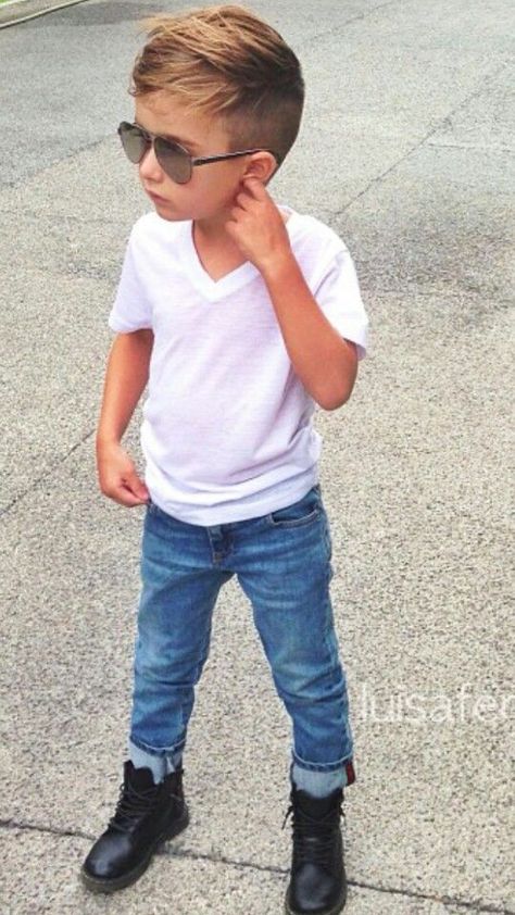 little boy outfit ideas 10 Baby Hair Cut Style, Kids Hairstyles Boys, Toddler Haircuts, Baby Boy Haircuts, Toddler Boy Haircuts, Baby Boy Hairstyles