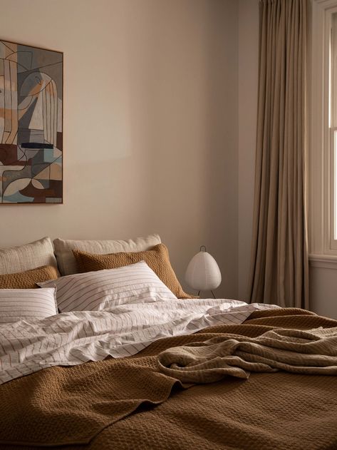 L&M Home: Buy Luxury Bed Linen Online - Loft Sheet Set Monochrome Neutral Bedroom, Striped Linen Bedding, Cosy Warm Bedroom Aesthetic, Simple Neutral Bedroom, Cosy Bedroom Aesthetic, Tan Bedroom Ideas, Simple Envelope, Dining Table Cloth, Ancient Techniques