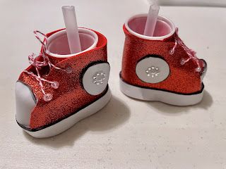 DIY Is My Happy Place: Gnome Shoe Tutorial with Free Template Gnome Shoes Diy Patterns Free, Gnomes Shoes, Diy Doll Shoes, Gnome Boots, Dice Crafts, Baby Shower Shoes, Gnome Accessories, Gnome Shoes, Shoe Tutorial