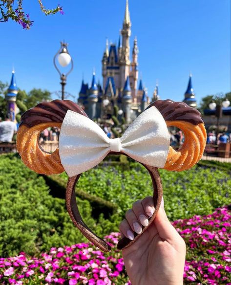 Disney World Ears, Disneyland Ears, Disney Diy Crafts, Disney Minnie Mouse Ears, Disney Headbands, Disney Souvenirs, Disney Mickey Ears, Disney Mouse, Disney Day