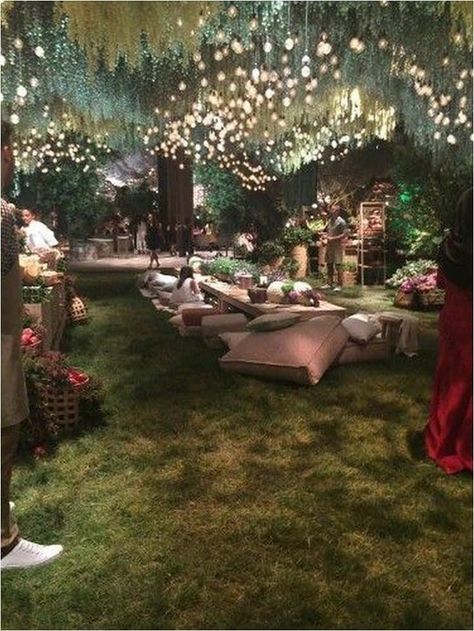 Wedding Decorations Ideas, تصميم الطاولة, Rustic Wedding Decorations, Rustic Outdoor Wedding, Festa Party, Outdoor Wedding Decorations, Rustic Outdoor, Wedding Decor Elegant, Forest Wedding