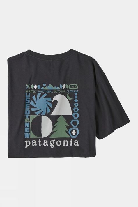 Patagonia Tshirt, Climbing Tools, Patagonia Brand, Popular Clothing Brands, Patagonia Shirts, Women Camping, Collage Design, Spirit Wear, City Design