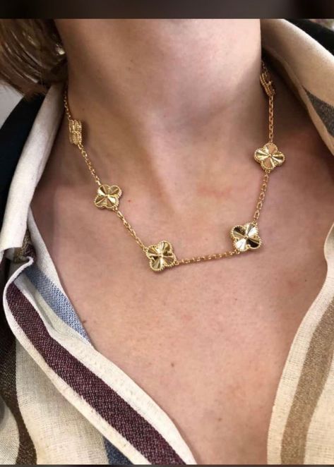 Click this image to show the full-size version. Van Cleef 10 Motif Necklace, Van Cleef Gold Necklace, Van Cleef Guilloche, Quatrefoil Jewelry, Gold Van Cleef, Bvlgari Gold, Van Cleef Necklace, Van Cleef And Arpels Jewelry, Necklace Combo