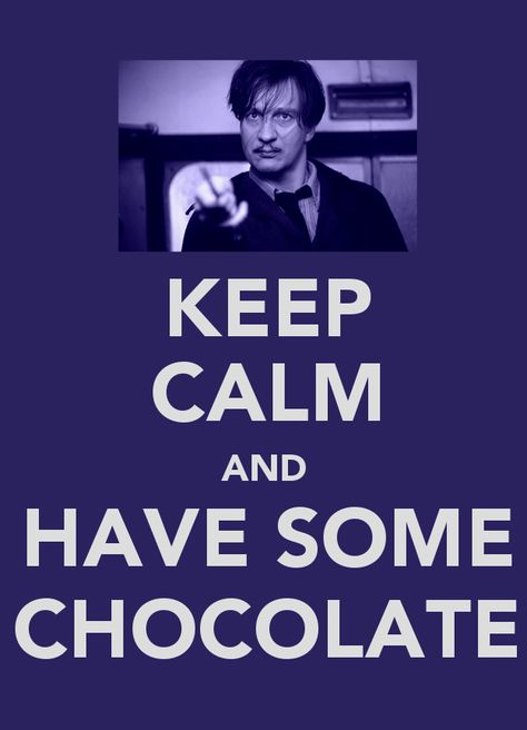 Remus Lupin: Keep Calm and Have Some Chocolate Remus Lupin Chocolate, Funny Harry Potter Shirts, Wise Wizard, Funny Harry Potter, Citate Harry Potter, Glume Harry Potter, Funny Harry Potter Jokes, Harry Potter Puns, Harry Potter Shirts