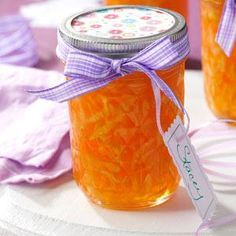 Zucchini Peach Jelly Recipe -I like to use this jelly as a condiment. It's always a conversation piece—everyone wonders about the "green" ingredient! This beautiful jelly is so easy to make and I often use it as a gift-giving item for the holidays. —Ruth Glick, Dalton, Ohio Zucchini Jelly, Peach Jelly Recipe, Zucchini Peach, Shredded Zucchini Recipes, Zucchini Jam, Zucchini Zoodles, Peach Jam Recipe, Peach Jelly, Canning Jam