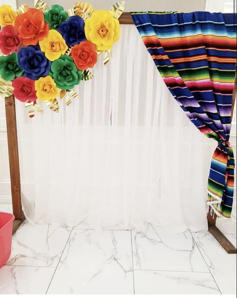 Mexican Theme Backdrop Ideas, Charro Party, Mexican Quinceanera, Mexican Baby Shower, Nacho Bar, Brick Backdrops, Mexican Party Theme, Boda Mexicana, Quinceanera Party