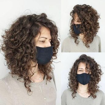 Long Curly Bob, Haircut Ideas Trendy, Bob Haircut Ideas, Natural Curly Hair Cuts, Medium Length Curly Hair, Curly Hair Photos, Medium Curly Hair Styles, Hair Aesthetic, Haircuts For Curly Hair