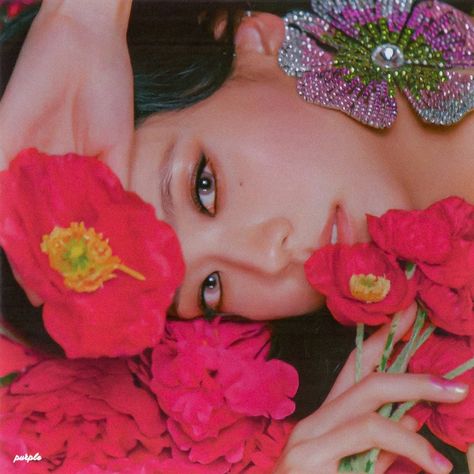 Flower Jisoo, Jisoo Solo, Scan Me, Flower Branding, Blackpink Wallpaper, Solo Album, Blackpink Members, All Eyes On Me, Hard To Love