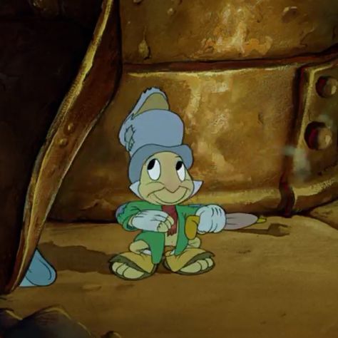 Jiminy Cricket Quotes, Jimminy Cricket, Pinocchio Disney, Rustic Backyard, Jiminy Cricket, Fantasia Disney, Disney Favorites, Old Disney, Disney Quotes