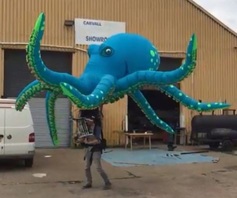 Octopus Puppet, Turtle Puppet, Halloween 23, Boat Ideas, Ocean House, The Octopus, Ink Master, Sea Theme, Performance Artist