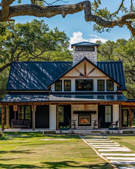 Porch Exterior, Modern Farm House, Cottage Tiny House, Barn House Design, Barn Style House Plans, Patio Fireplace, Farmhouse Style House Plans, Barn Style House, Up House