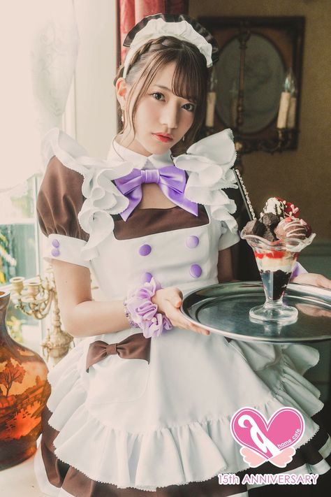 Maid Cafe, Fashion Show Invitation, Maid Uniform, Maid Cosplay, Japanese Dress, Maid Outfit, Foto Art, Maid Dress, Cosplay Outfits