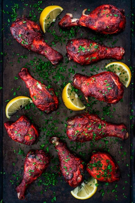 Baked Tandoori Chicken, Indian Chicken Dishes, Simple Spinach Salad, Tandoori Recipes, Chicken 65, Jo Cooks, Chicken Recipes Video, Ayam Bakar, Tandoori Masala