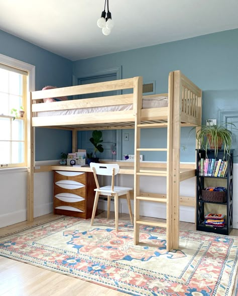 Loft Beds For Teenagers, Diy Bunk Bed With Desk, Diy Loft Bed With Desk, Loft Bed Diy, Loft Bed Design, Loft Bed Ideas For Small Rooms, Loft Beds For Kids, Loft Bed Ideas, Loft Beds For Small Rooms