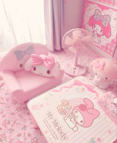 Sanrio Bedroom, Pink My Melody, Sanrio Room, Kawaii Room Ideas, Kawaii Bedroom, Cool Kids Bedrooms, Hello Kitty Rooms, Pink Room Decor, Pink Kawaii