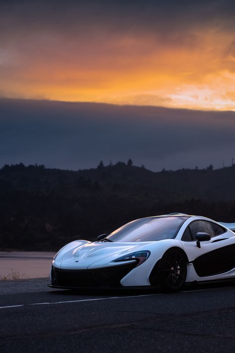 Maclaren Cars P1, Mclaren P1 Aesthetic, Maclaren Cars, Sports Car Wallpaper, Mclaren Cars, Car Organization, Aesthetic Car, Luxury Car Interior, Luxurious Cars