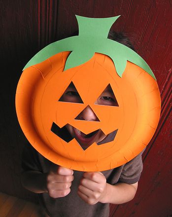 Activities: Jack O' Lantern Mask Kindergarten Halloween Crafts, Kindergarten Paper, November Projects, Goosebumps Party, Paper Plate Masks, Creepy Crafts, Diy Halloween Masks, Kindergarten Halloween, Abc Chart