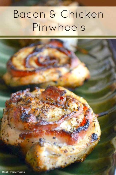 These pinwheels are made of chicken strips and bacon then grilled for an out of this world flavor. Chicken Pinwheel Recipes, Pinwheels Baked, Chicken Pinwheels, Bacon Chicken, Delicious Low Carb Recipes, Easy To Make Appetizers, Pinwheel Recipes, Grilled Dinner, Low Carb Chicken Recipes