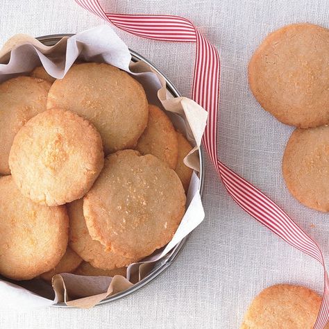 Parmesan Shortbread, Homemade Shortbread, Shortbread Recipes, Easy Cookie Recipes, Appetizer Dips, Easy Cookies, Food Gifts, Appetizer Snacks, Just Desserts