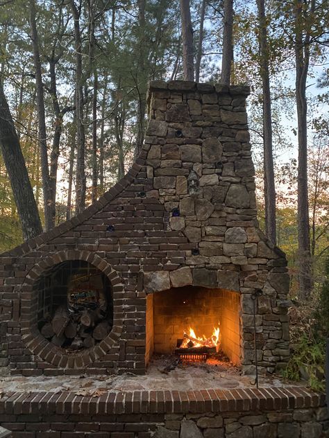 Stone And Brick Fireplace Ideas, Outdoor Fireplace Designs Stone, Outdoor Hearth Fireplace, Backyard Brick Fireplace, Brick Fireplace Exterior, Outdoor Chimney Fireplace, Stone And Brick Fireplace, Whimsical Fireplace, Fire Pit Brick