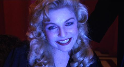 Twin Peaks: Fire Walk with Me (1992) Twin Peaks Movie, Twin Peaks Tv, Twin Peaks Fire, Fire Walk With Me, Lost Highway, Kyle Maclachlan, Black Lodge, Mulholland Drive, Sheryl Lee