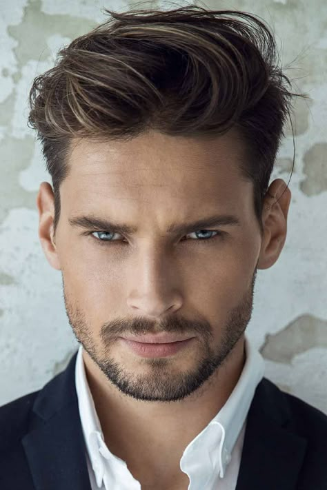 Indefinite Versatility and Genuine Appeal of Mens Medium Length Hairstyles ★ Mens Medium Short Hairstyles, Mid Hairstyles, Quiff Haircut, Mens Medium Length Hairstyles, Mens Haircuts Medium, Beyonce Hair, The Quiff, Quiff Hairstyles, Mens Hairstyles Medium