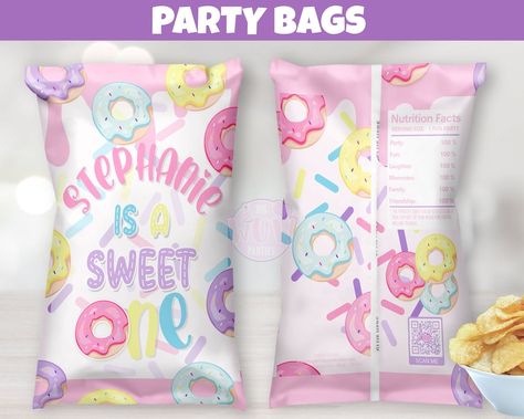 Sweet One Birthday Party, Skittles Bag, Chips Design, Donut Decor, Princess Mia, Sweet One Birthday, Birthday Bags, Kids Invitation, First Birthday Party Favor