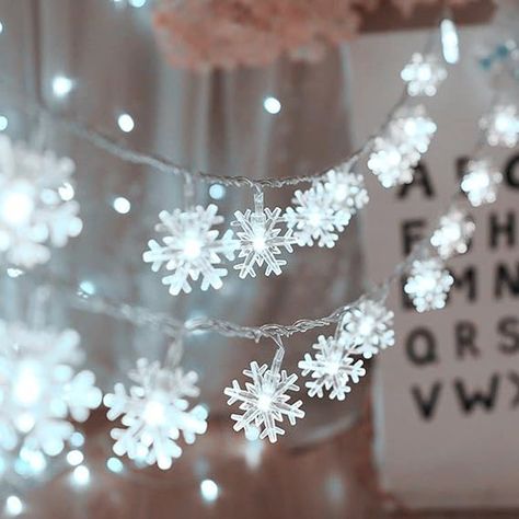 KAILEDI Christmas Lights, 40 LED Snowflake String Fairy Lights for Home, Party, Christmas, Wedding, Garden, Xmas Garden Patio Bedroom Decor Indoor Outdoor Celebration Lighting #christmaslights #christmasdecor #christmasideas #christmasledlights #christmasparty #christmasdecorideas Patio Bed, Snowflake Lights, Indoor String Lights, Artificial Flowers Wedding, Led Fairy Lights, Snowflake Decorations, Light Garland, Decorating With Christmas Lights, Christmas Accessories