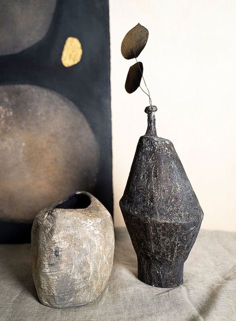 Paper Mache Vases, Ikebana Vases Ceramics, Sabrina Garrasi, Japanese Ceramics Pottery, Wabi Sabi Vase, Wabi Sabi Ceramics, Big Vases, Wabi Sabi Art, Organic Ceramics