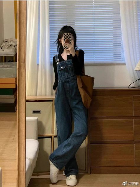 Feminine Overall Outfits, Dangree Outfit, Korean Overalls Outfit, Overalls Outfit, Fashion Sketches Dresses, Korean Casual Outfits, Female Clothing, Fashion Attire, Simple Trendy Outfits