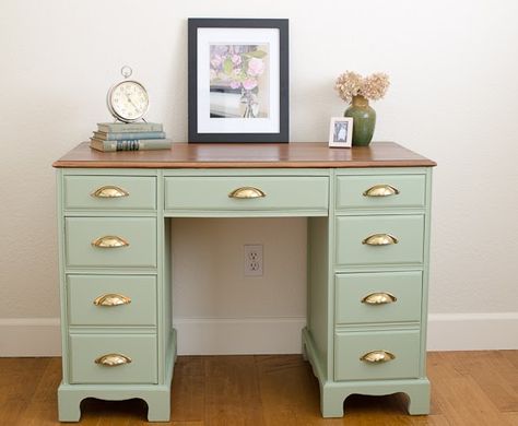 A 7-drawer vintage wooden desk makeover with chalk paint in the color sage by Barbara from A Green Paintbrush. Country Chic Sage Advice, Painted Wooden Desk Ideas, Redone Desk Ideas, Painted Wooden Desk, Refinishing A Desk Ideas, Refinished Antique Desk, Painted Desk With Stained Top, Painted Desks Ideas, Green Desks