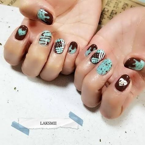 Mint Chocolate Chip Nails, Mint Chocolate Nails, Neopolitan Nails, Mint Choco, Mint Chocolate Ice Cream, Ice Cream Nails, Mint Chocolate Chip Ice Cream, Mint Hair, Pretty Gel Nails