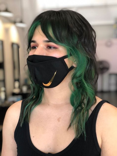 Green Underside Hair, Green To Black Hair, Green Hair Looks, Green Underlayer Hair, Green Tip Hair, Black Hair Green Streaks, Dark Green Money Piece Hair, Dark Green Hair Streaks, Under Hair Dye Green