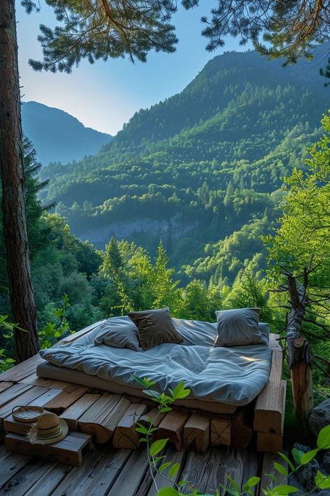 Forest Honeymoon, Forest House, Mountain House, Beautiful Places To Travel, Nature Aesthetic, Pretty Places, Lush Green, Dream Home Design, Travel Aesthetic