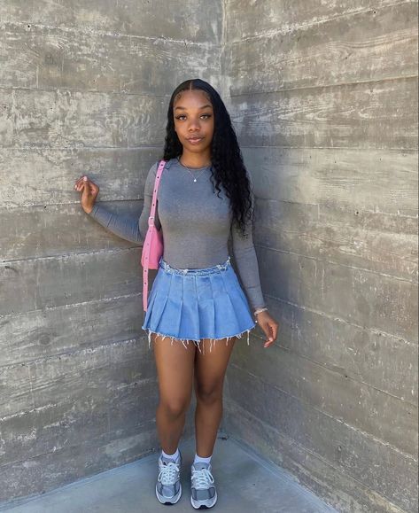 Grey Bubble Slides Outfit, 18th Bday Outfit Ideas Casual, Outfits With Jean Skirts Black Women, School Outfits Dress Code Friendly, Color Cordinate Outfit, Teen Birthday Outfits, Easter Outfits Black Women, Back To School Outfits Highschool Senior, Jean Skirt Outfits Black Women