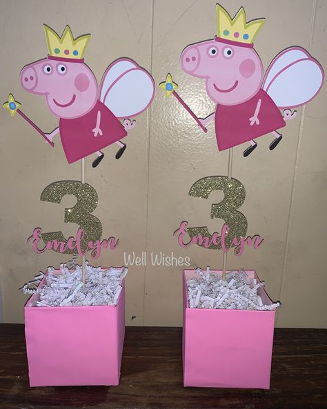 Peppa Pig Centerpiece, Pig Birthday Decorations, Peppa Pig Gifts, Peppa Pig Birthday Decorations, Peppa Pig Party Decorations, Peppa Pig Birthday Party Decorations, Peppa Pig Decorations, Peppa Pig Cake Topper, 4de Verjaardag