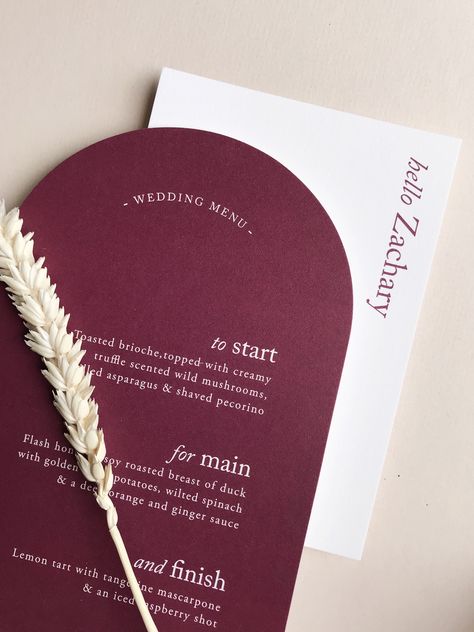 Burgundy Place Setting Wedding, Burgundy Theme Wedding, Wedding October, Wedding Graphics, Modern Wedding Stationery, Plum Wedding, Burgundy Wedding Invitations, Wedding Red, Name Place Cards