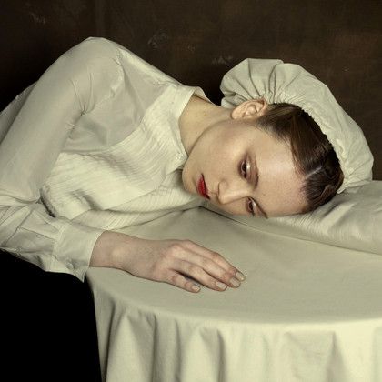 Romina Ressia Photography Fine Art Portrait Photography, Study Photography, Fine Art Portraits, Arte Inspo, Pose Reference Photo, Creative Portraits, Artistic Photography, 인물 사진, Pose Reference