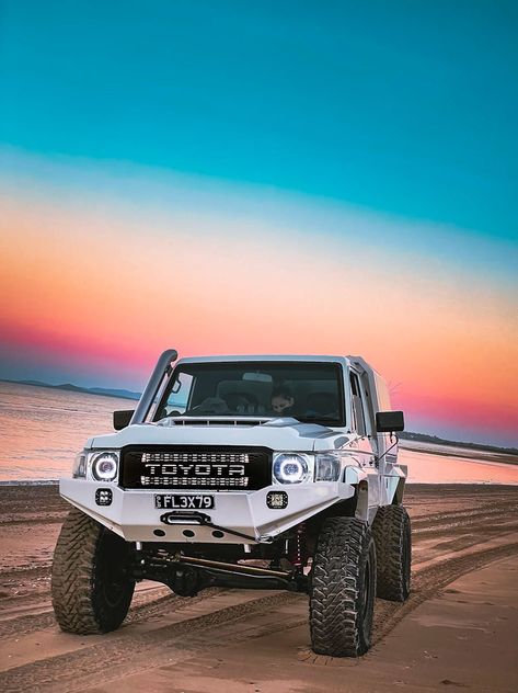 79 Series Landcruiser Wallpaper, 4wd Aesthetic, Land Cruiser Offroad, Land Cruiser 79 Series, 79 Series Landcruiser, Toyota Land Cruiser 70 Series, 4x4 Wallpaper, Landcruiser Ute, Land Cruiser Pick Up