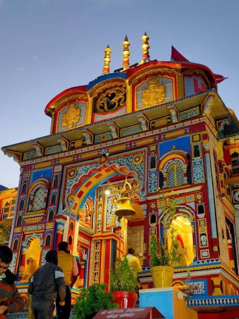 Badrinath Temple Photography, Badrinath Temple Wallpaper, Jagannath Wallpaper, Badrinath Temple, Ig Questions, Indian Flag Colors, Temple Wallpaper, Temple Poster, Humble Quotes