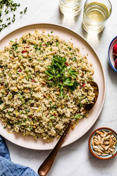 Herbed Lemon Quinoa recipe; A light yet flavorful seasoned quinoa side dish made with fresh lemon zest, juice, and herbs. Easy to make, vegan & gluten-free. #quinoa #sidedish #lemonquinoa #foolproofliving #vegan #recipe #quinoasalad Quinoa Seasoning, Quinoa Side Dish, Ground Turkey Meatloaf, Lemon Quinoa, Toasted Quinoa, Bbq Side Dishes, Quinoa Recipe, Making Quinoa, Quinoa Salad Recipes