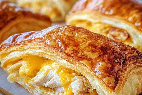 This Chicken and Cheese Puff Pastry recipe is easy to make and bursting with flavor. Flaky, golden pastry filled with tender chicken and cheese. Chicken Puff Pastry Recipes, Chicken Puffs, Puff Pastry Recipe, Puff Pastries, Cheese Puff, Chicken And Cheese, Cheese Puff Pastry, Pastry Recipe, Puff Pastry Sheets