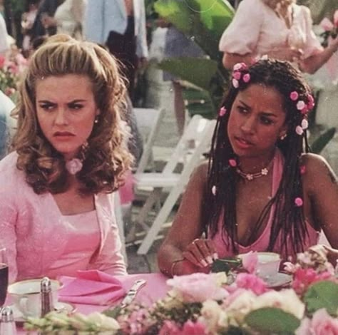 Clueless Aesthetic, Photowall Ideas, Stacey Dash, Cher Horowitz, Boujee Aesthetic, Wall Pics, 2000s Aesthetic, Picture Collage Wall, Pastel Pink Aesthetic