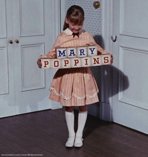 Mary Poppins Jane Banks' Nursery Alphabet Blocks made from scratch Jane Mary Poppins, Mary Poppins Wallpaper, Mary Poppins Aesthetic, Mary Poppins Party Decorations, Mary Poppins Musical, Mary Poppins Movie, 1960s Movies, Mary Poppins 1964, Nursery Alphabet